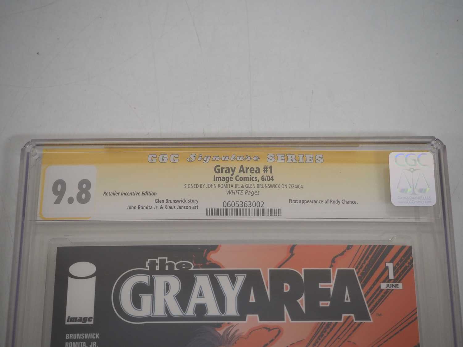 THE GRAY AREA #1 - RETAILER INCENTIVE EDITION (2004 - IMAGE) GRADED 9.8(NM/MINT) by CGC SIGNATURE - Image 3 of 5