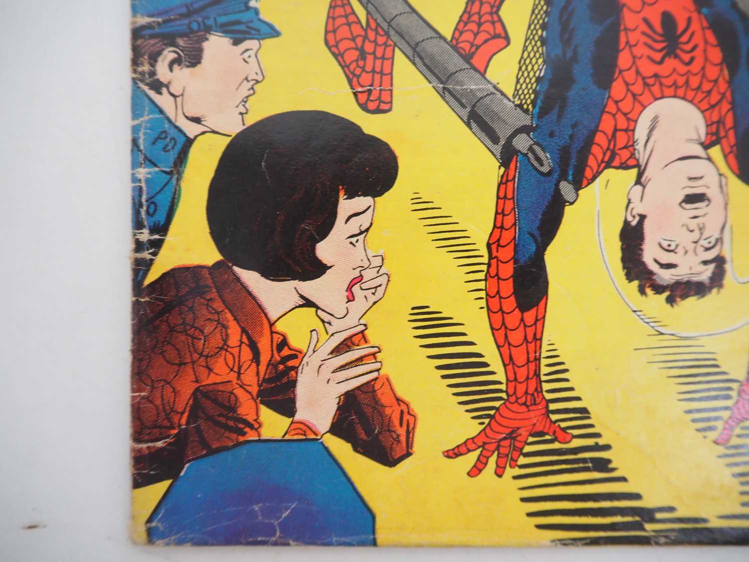 AMAZING SPIDER-MAN #12 - (1964 - MARVEL - UK Price Variant) - Unmasked by Doctor Octopus - Steve - Image 4 of 13