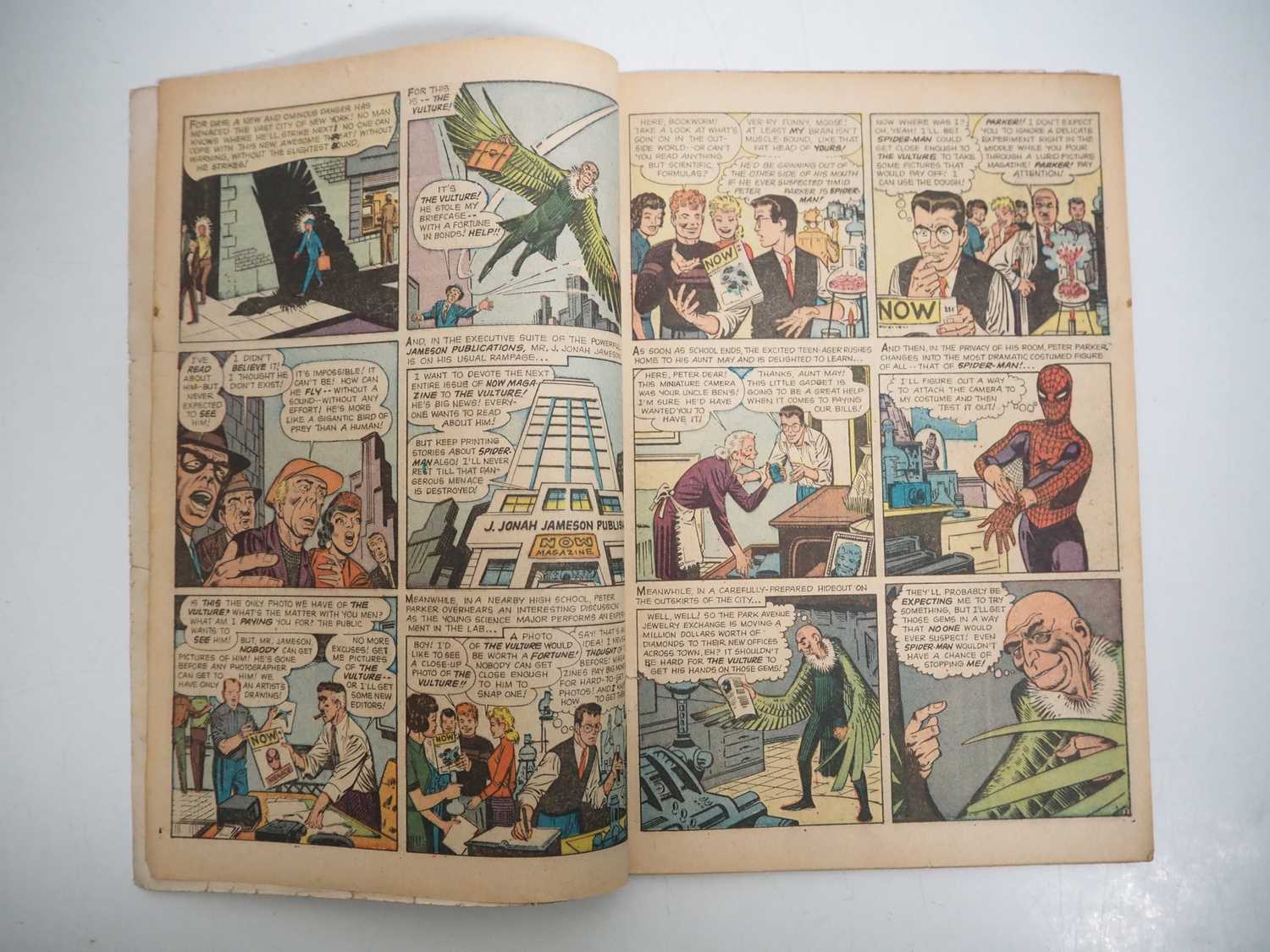 AMAZING SPIDER-MAN #2 - (1963 - MARVEL - UK Price Variant) - Third appearance of Spider-Man + - Image 9 of 32