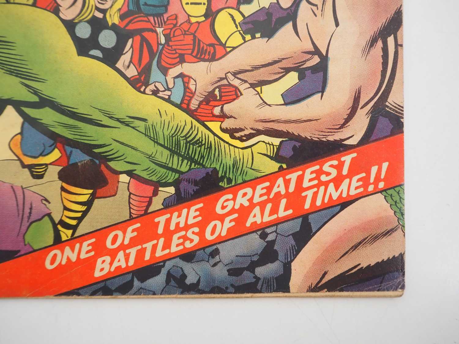 AVENGERS #3 (1964 - MARVEL - UK Price Variant) - Classic battle of the Avengers vs the Hulk and - Image 5 of 17