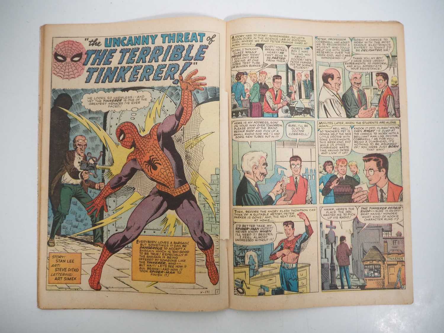 AMAZING SPIDER-MAN #2 - (1963 - MARVEL - UK Price Variant) - Third appearance of Spider-Man + - Image 20 of 32