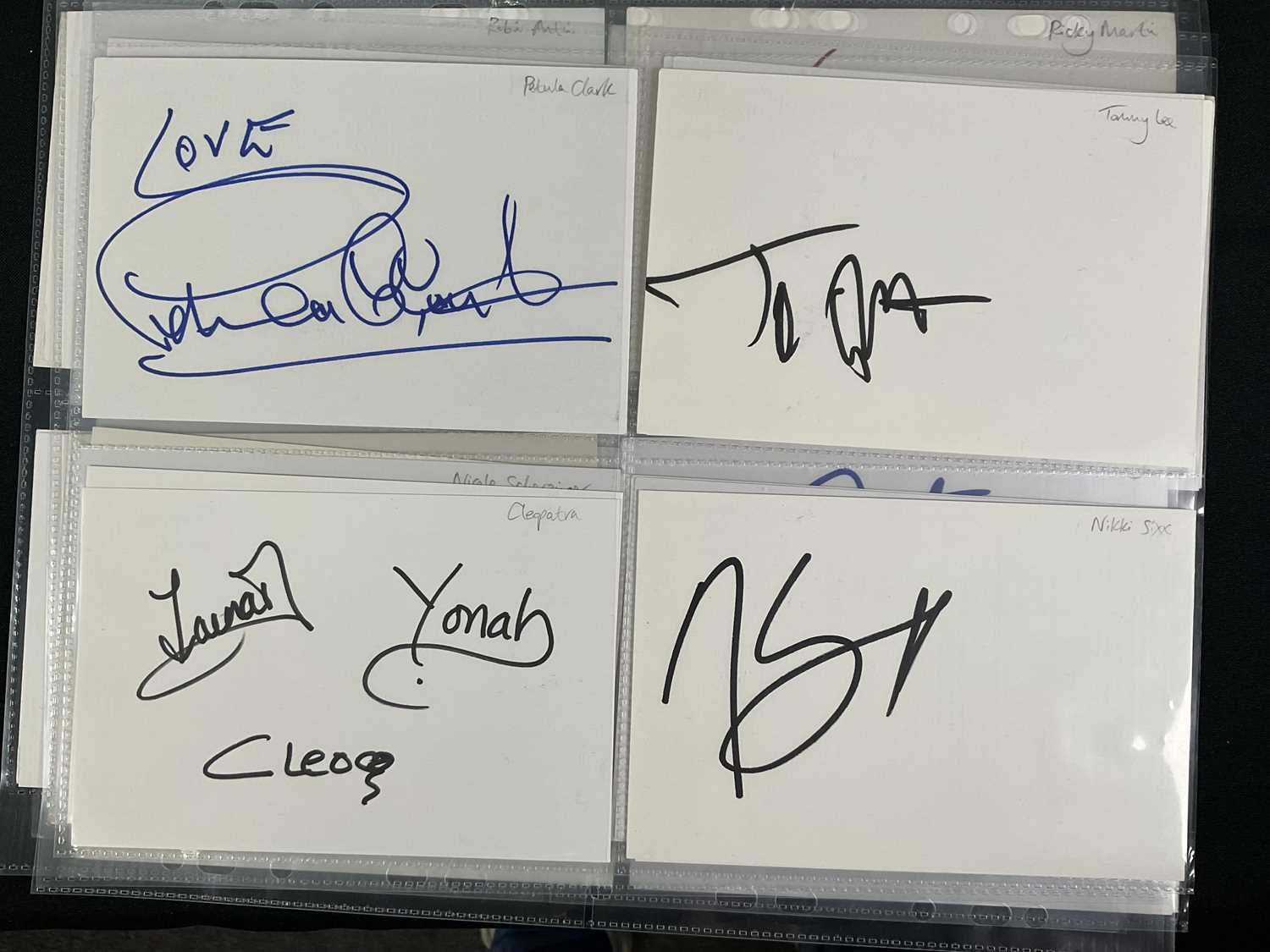A large quantity of signed autograph cards by musicians and pop stars to include NIKKI SIXX, NODDY - Image 4 of 8