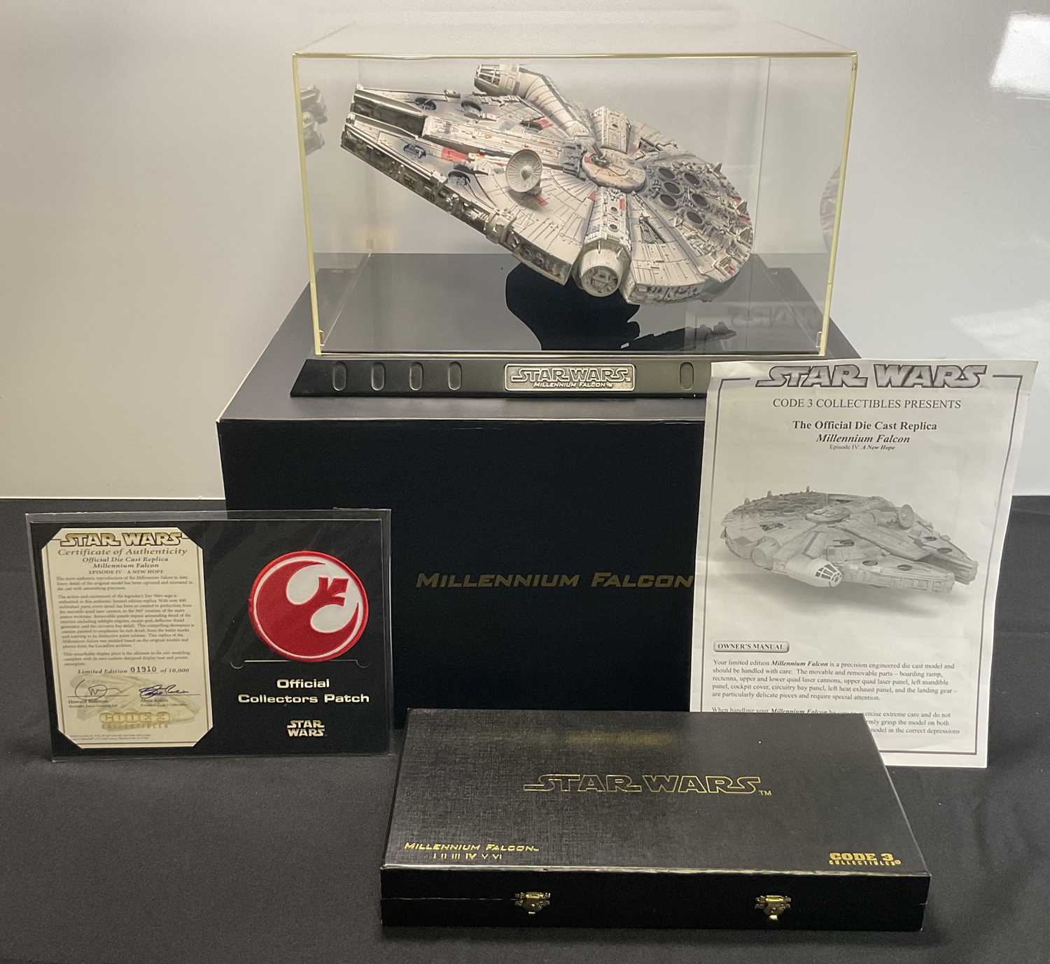 STAR WARS - A Code 3 Die Cast, hand-painted replica of the Millennium Falcon scale, limited