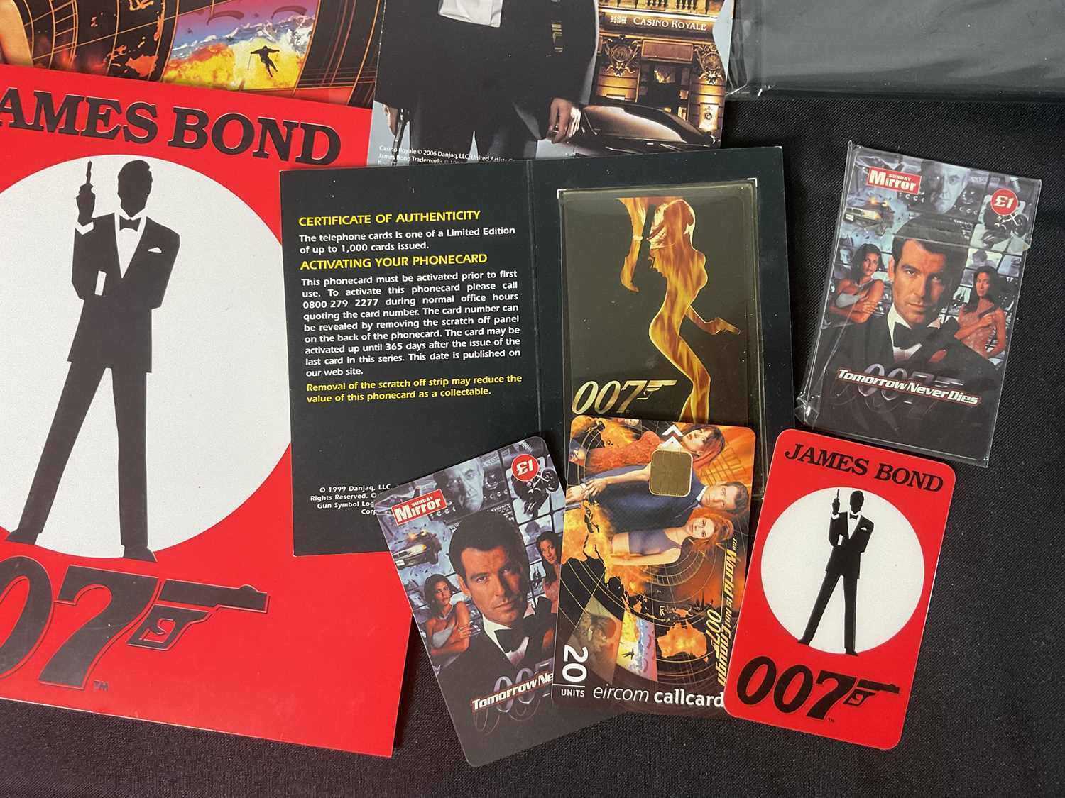 A collection of JAMES BOND collectibles and memorabilia to include 17 facsimile lobby card sets, - Image 7 of 8