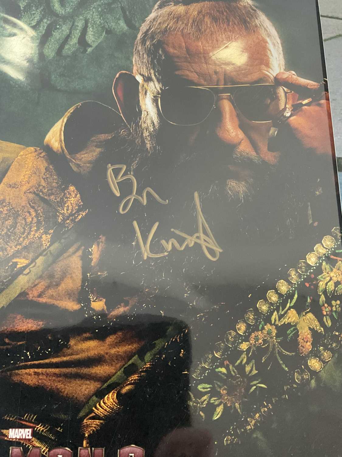 A group of MARVEL actor autographs to include a mini poster Signed by SIR BEN KINGSLEY (Iron Man 3), - Image 4 of 8