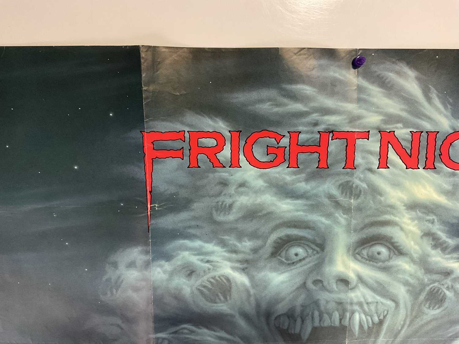 A trio of 1980s Horror UK Quad film posters to include FRIGHT NIGHT (1985) and RETURN OF THE - Image 8 of 11