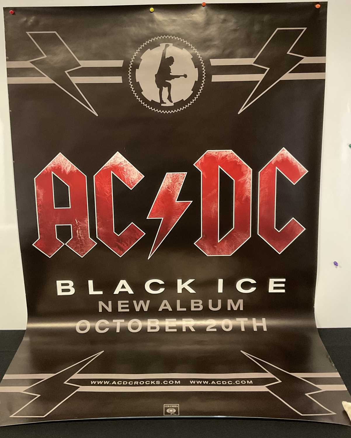 AC/DC - BLACK ICE (2008) - A 60" x 40" advertising poster for the release of the album - rolled