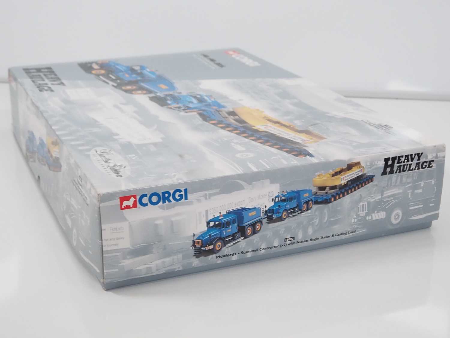 A CORGI 1:50 scale 18002 Heavy Haulage set in Pickford's livery - appears unused - VG/E in G/VG box - Image 5 of 5