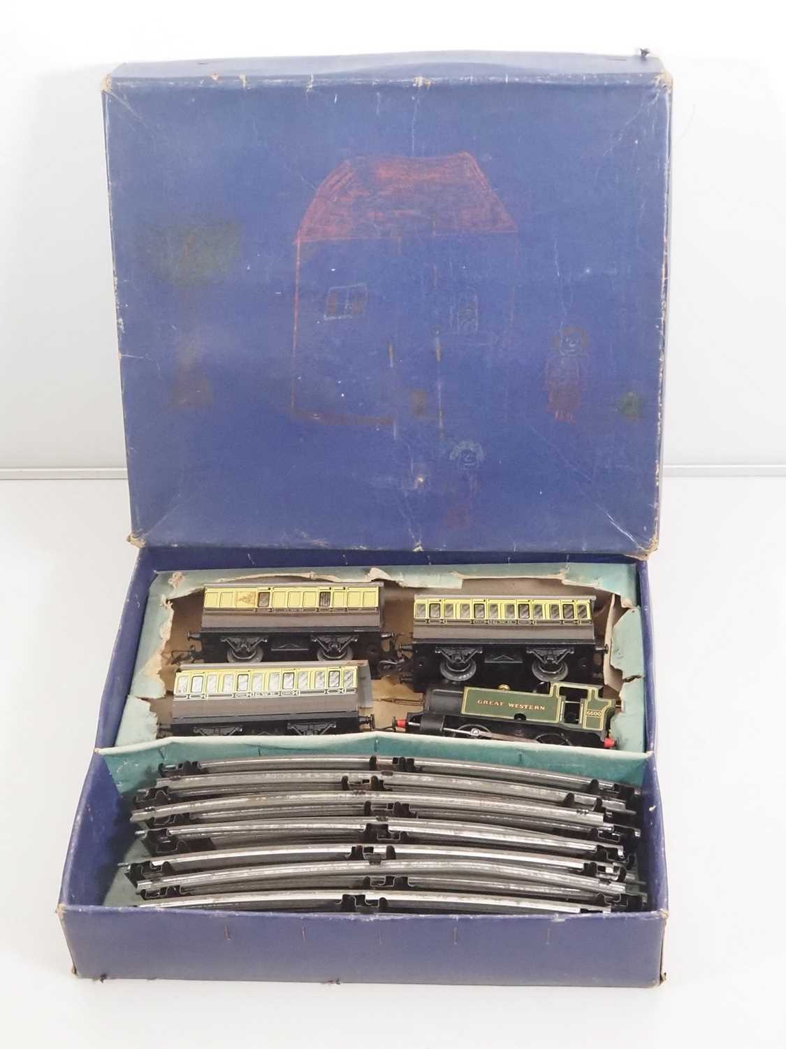 A HORNBY O gauge clockwork GWR tank passenger train set - F/G in F box