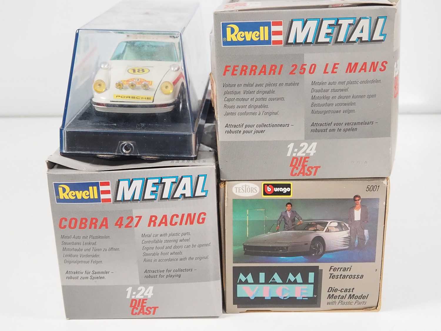 A group of 1:24 scale diecast cars by BBURAGO, REVELL and others - VG in F/G boxes (12) - Bild 5 aus 7