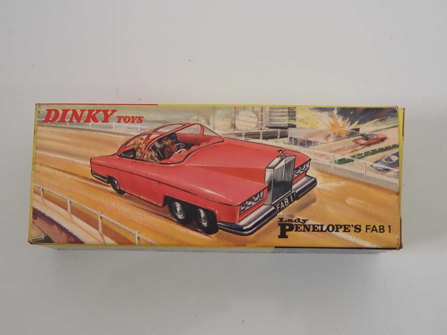 A DINKY 100 diecast 'Gerry Anderson's Thunderbirds' Lady Penelope's FAB1 Rolls Royce in pink, - Bild 4 aus 5