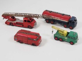A group of unboxed DINKY and MATCHBOX diecast fire engines and lorries - F/G (unboxed) (4)