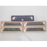 A group of LIMA OO gauge class 40 diesel locomotives in various liveries - VG in G/VG boxes (5)