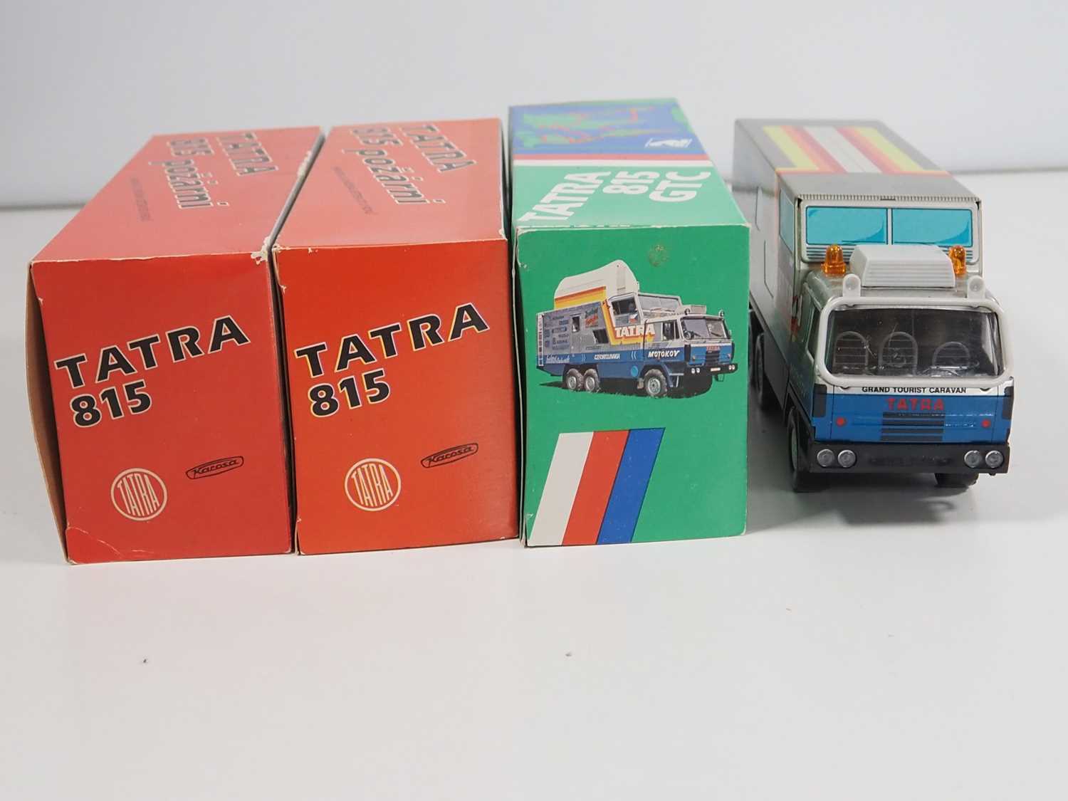 A group of Czechoslovakian tinplate vintage lorries by KADEN, mostly Tatra examples - VG in G - Image 3 of 5