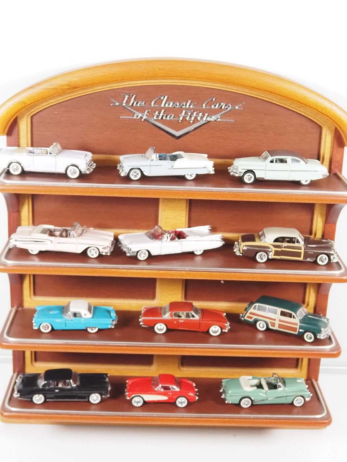 A complete FRANKLIN MINT 1:43 scale 'Classic Cars of the Fifties' collection comprising twelve - Image 2 of 12