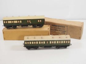 A pair of LEEDS MODEL COMPANY O gauge Southern Railway Suburban passenger coaches, one in original