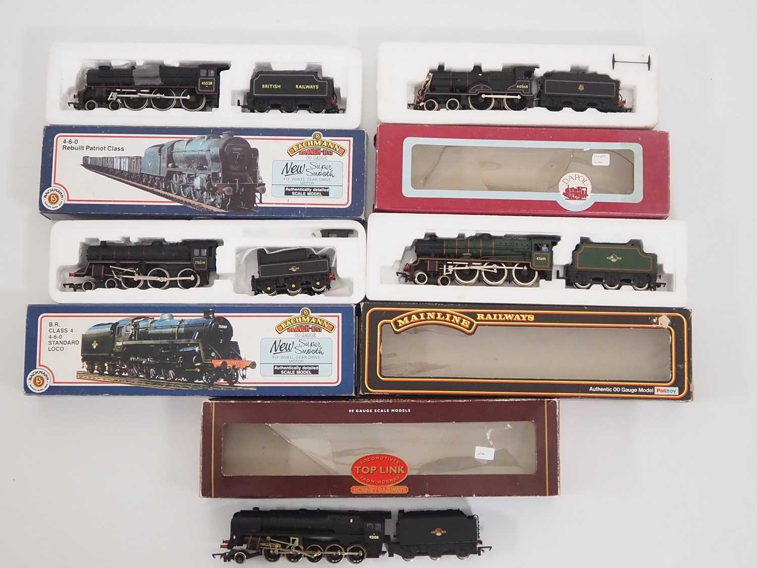 A group of OO gauge steam locos by BACHMANN, DAPOL, MAINLINE and HORNBY all in various BR liveries -