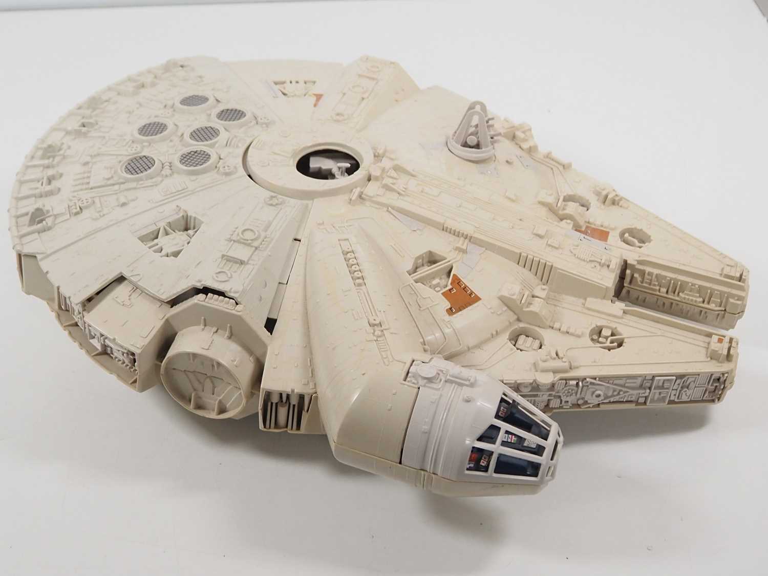 A group of vintage PALITOY/KENNER Star Wars toys comprising a Millennium Falcon and various - Image 5 of 6