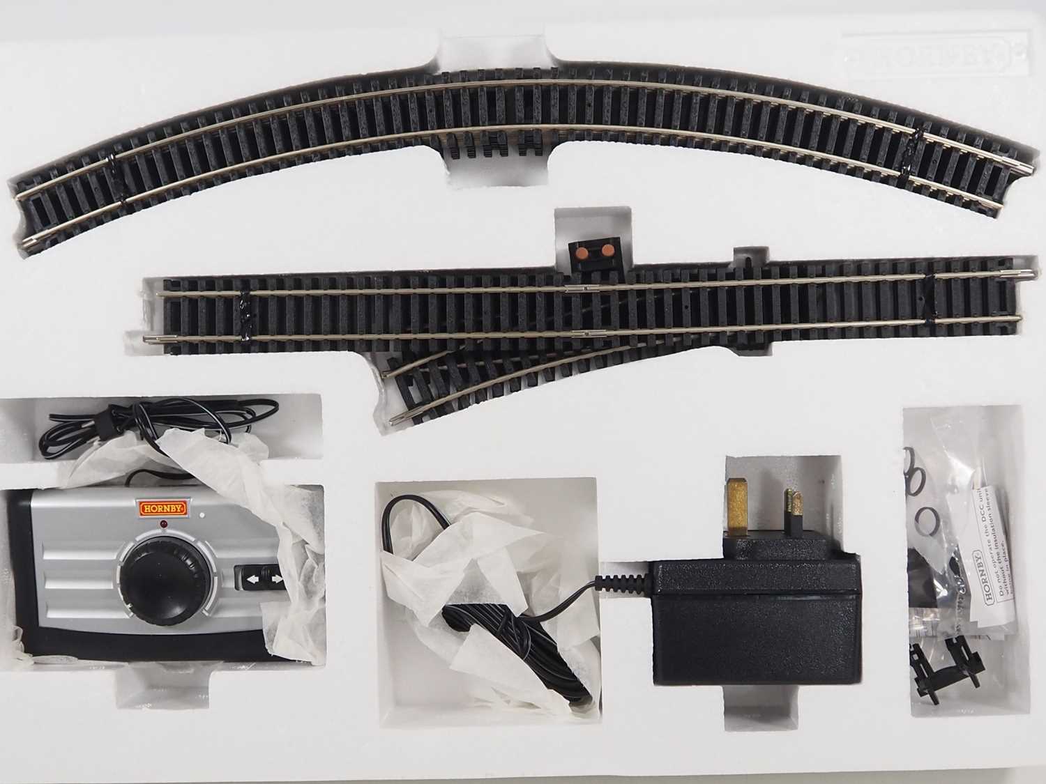 A HORNBY R1134 OO gauge 'Virgin Trains Pendolino' train set comprising a 4-car train and track, - Image 4 of 7