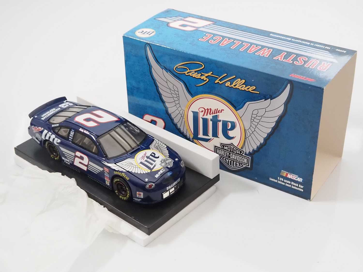 A group of ACTION RACING COLLECTABLES 1:24 scale diecast NASCAR racing cars, all examples from the - Image 2 of 6