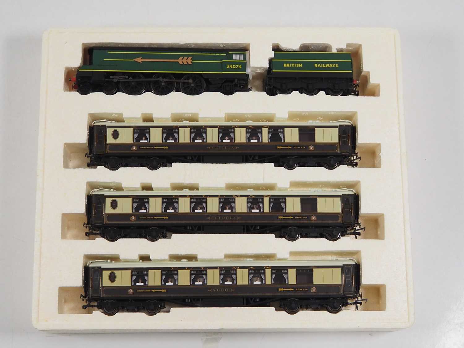A HORNBY OO gauge R2369 'The Golden Arrow' train pack, one smoke deflector detached from loco but - Image 4 of 6