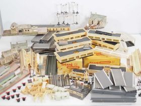 A large quantity of mostly TRIANG TT gauge station buildings, platforms and other accessories - G in