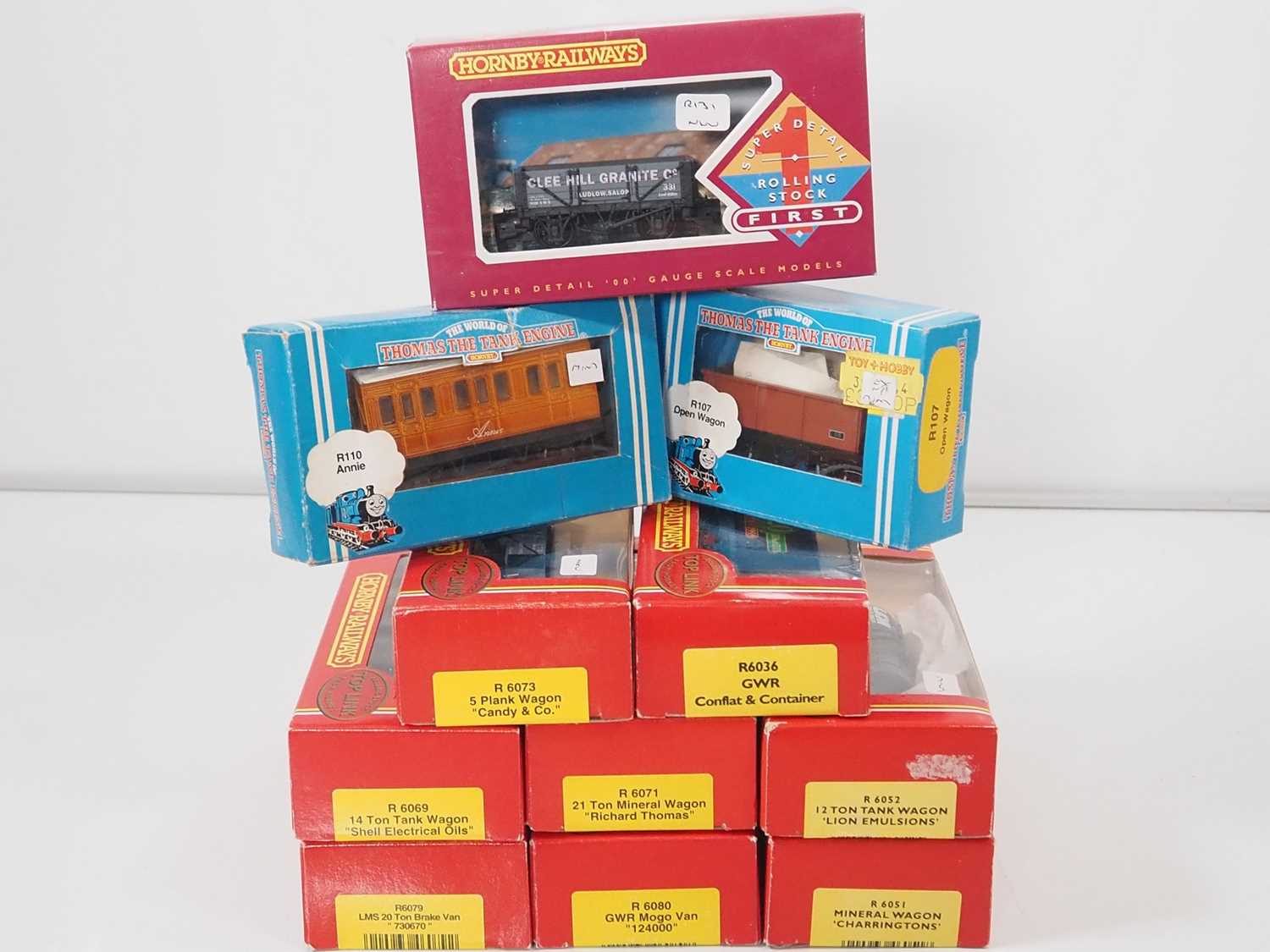 A very large group of HORNBY boxed OO gauge wagons of various types - G/VG in G/VG boxes (60) - Image 6 of 6