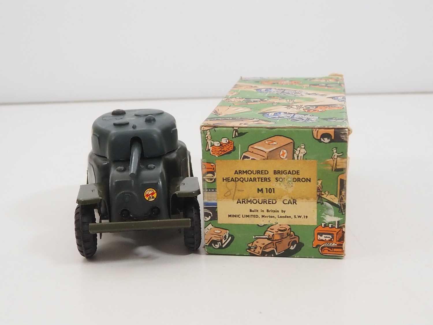 A group of vintage TRIANG MINIC clockwork military vehicles comprising 3 x small Jeeps and a large - Image 3 of 4