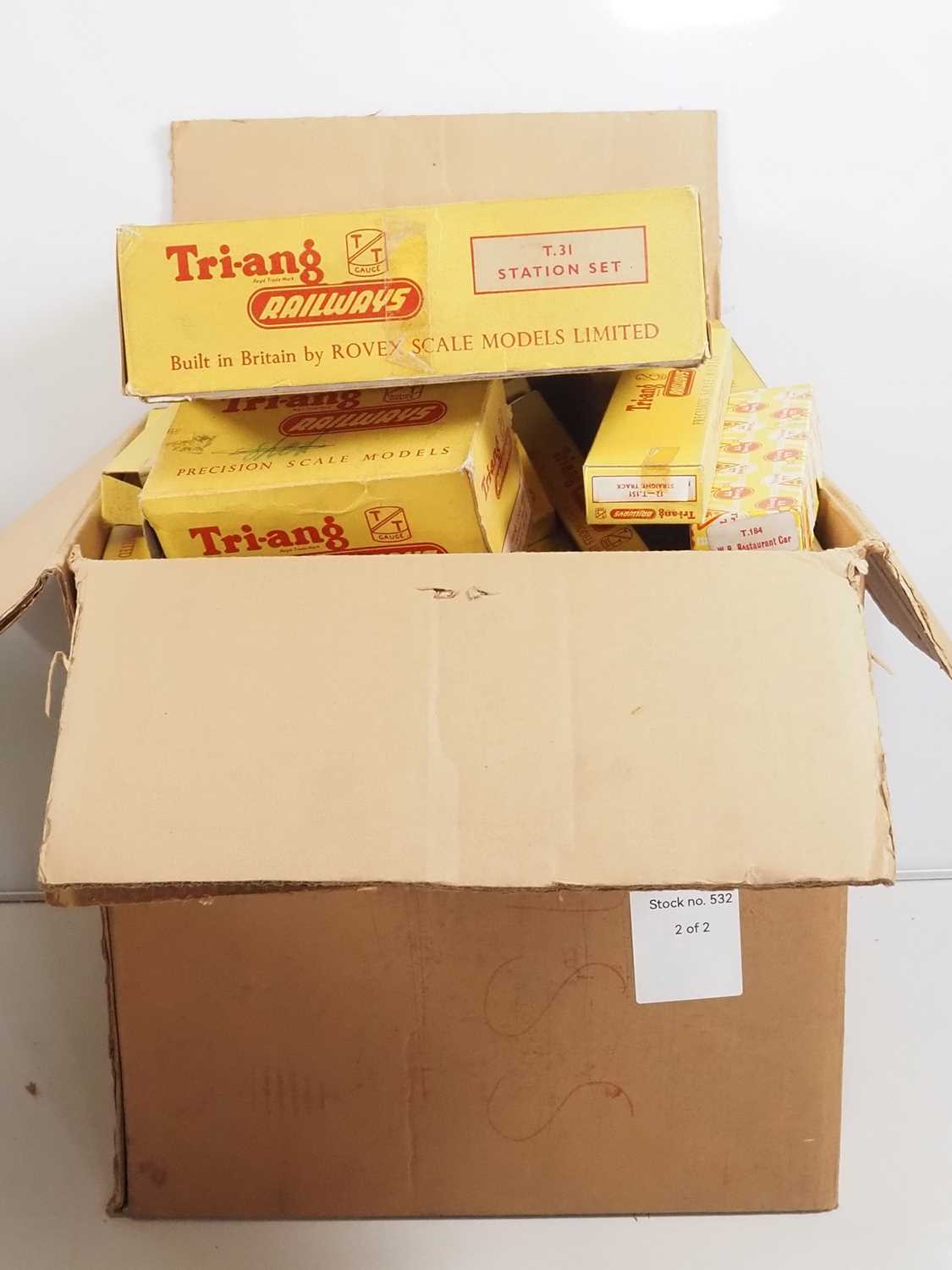 A large quantity (two crates) of TRIANG TT gauge empty product boxes - F/G (Q) - Image 3 of 3