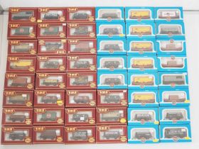 A large group of AIRFIX boxed OO gauge wagons of various types - VG in G/VG boxes (48)