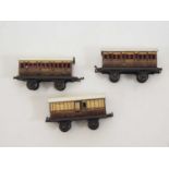 A group of O gauge very early BING 4-wheel coaches in GWR livery - G (unboxed) (3)
