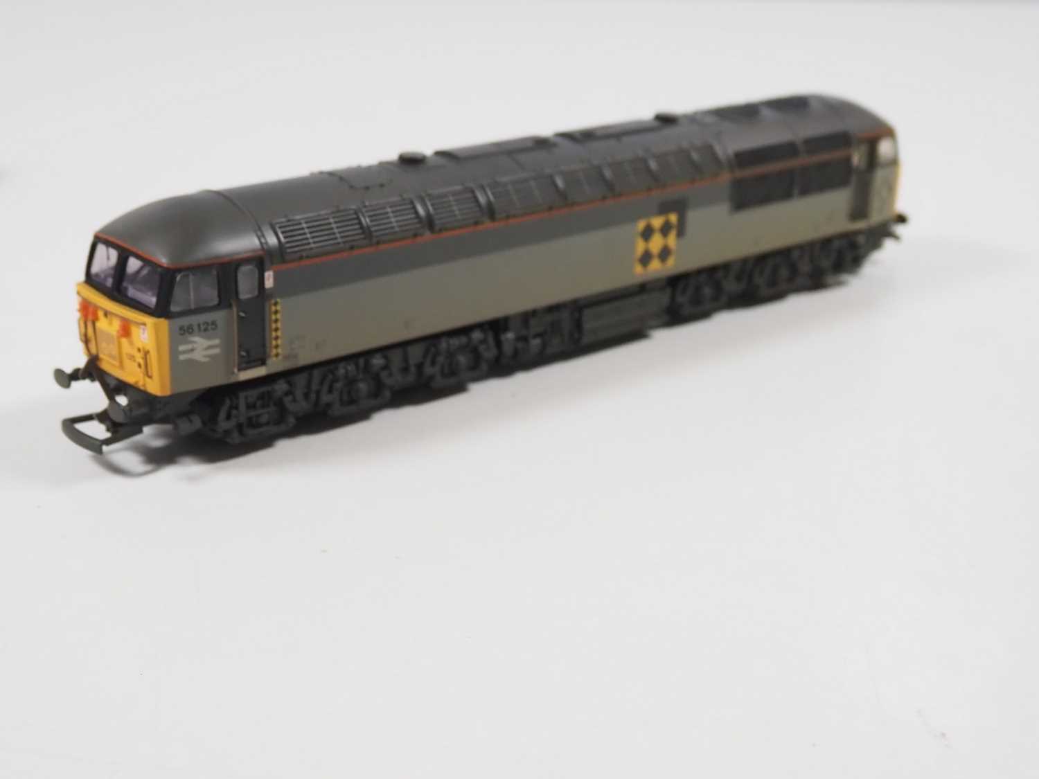 A HORNBY Class 56 diesel locomotive in Railfreight Coal Sector livery in original box together - Image 5 of 6