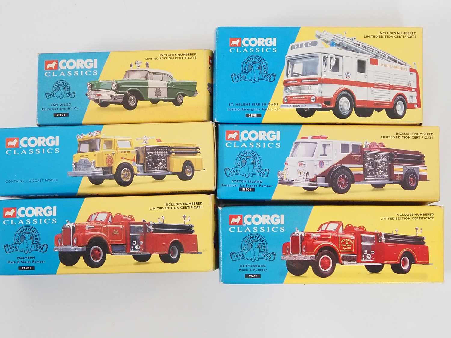 A group of CORGI CLASSICS 1:50 scale Fire Engines, mostly American Outline - VG/E in VG boxes (12) - Image 2 of 4