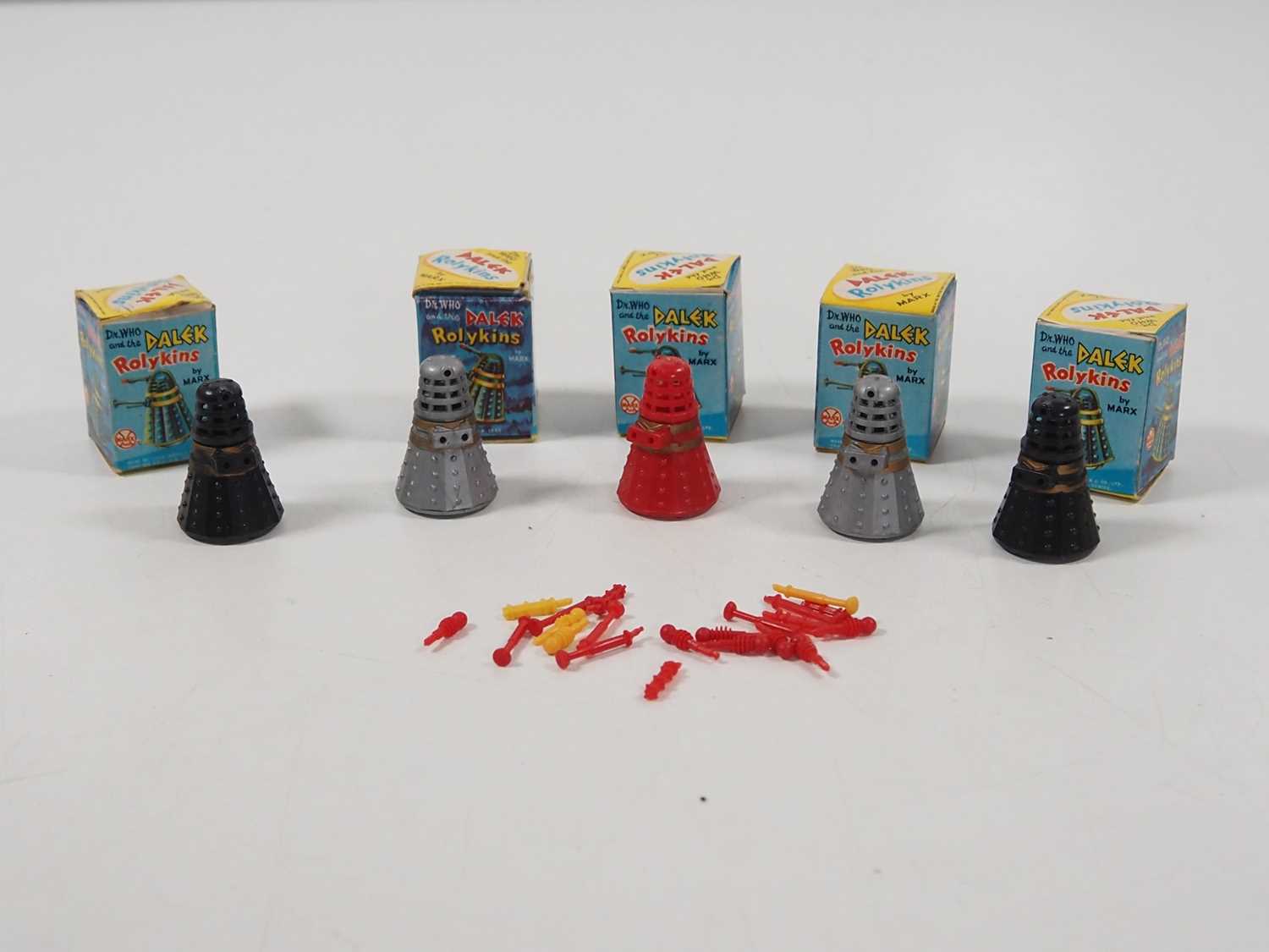 A group of MARX vintage 1960s Dr Who Dalek toys comprising an original 1965 issue battery operated - Image 5 of 9