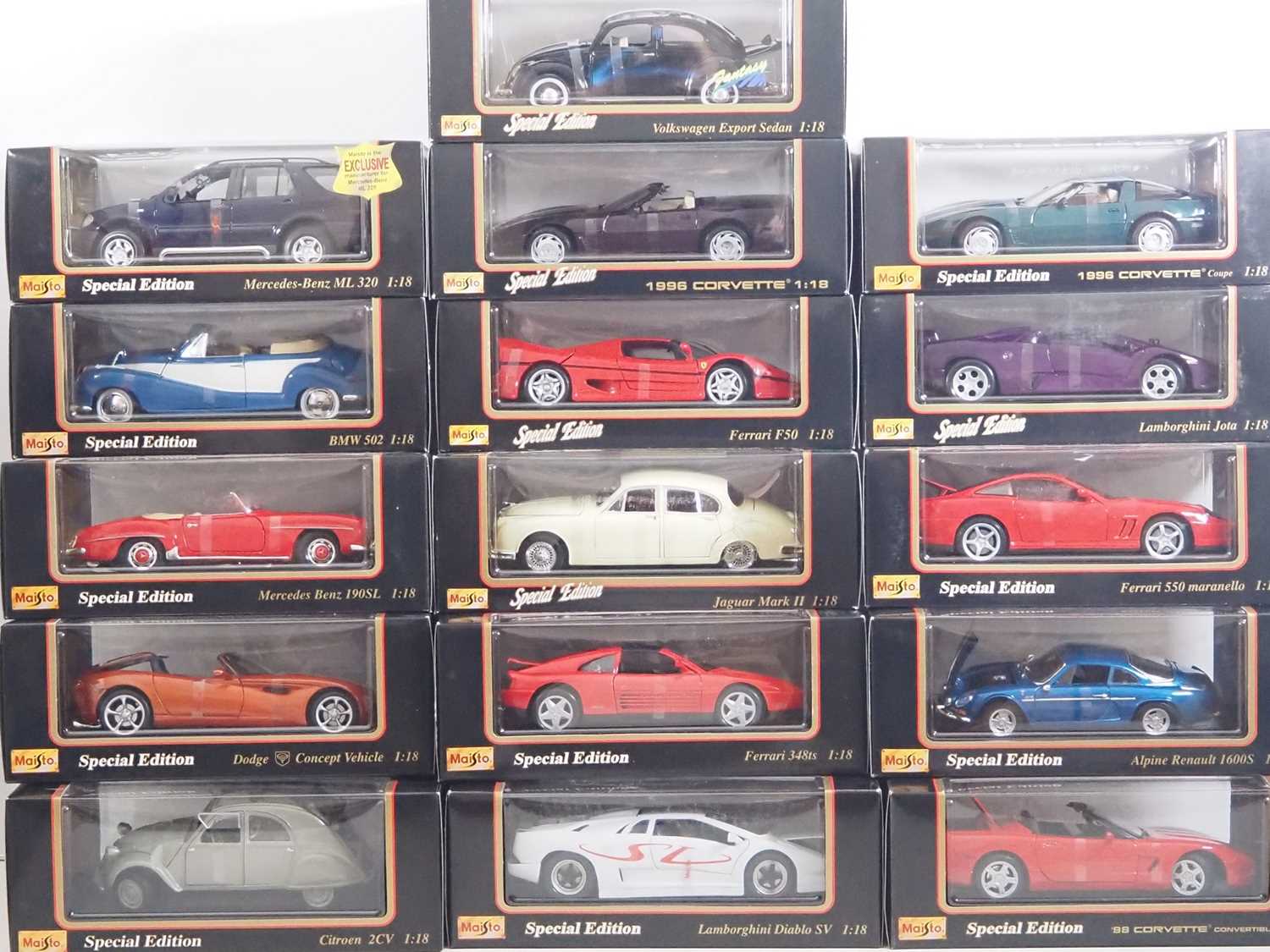 A mixed group of MAISTO 1:18 scale diecast cars - all as new - VG/E in VG boxes (16)