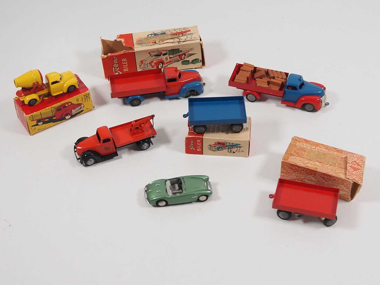 A group of TEKNO boxed and unboxed diecast vehicles, some a/f - F/G in F/G boxes where boxed (7)