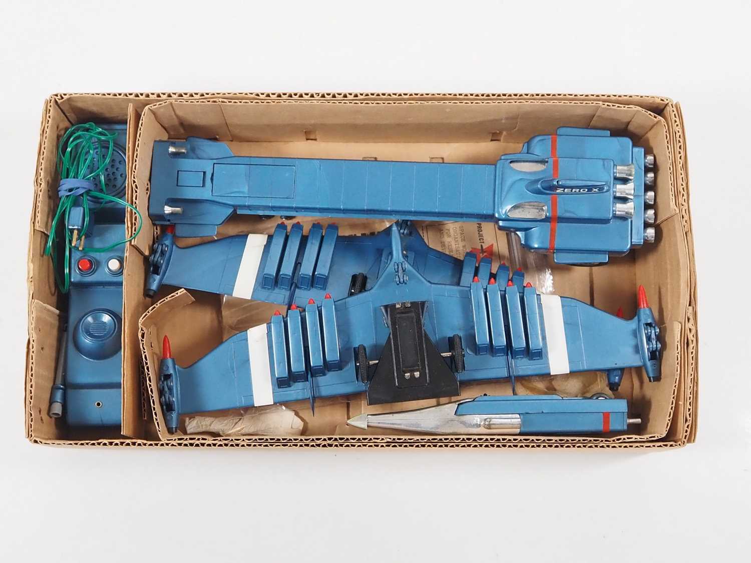 A CENTURY 21 TOYS Gerry Anderson 'Thunderbirds Are Go! / Project Sword' battery operated Zero-X in - Image 6 of 10