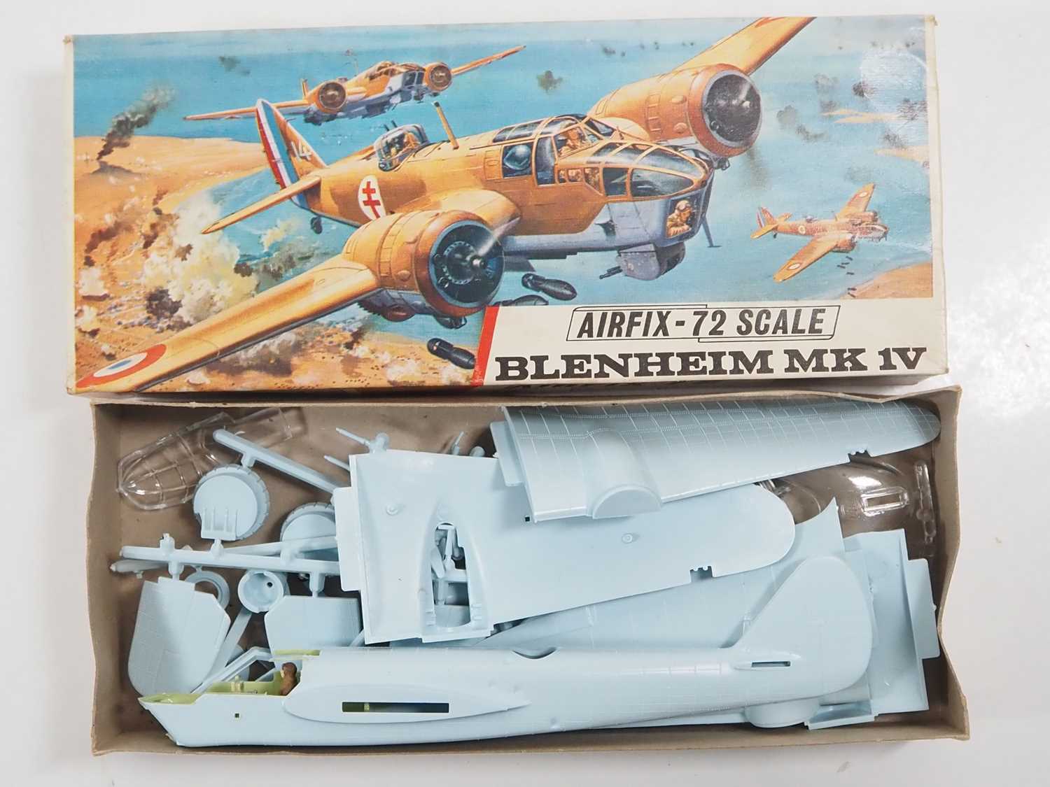A group of vintage unbuilt aircraft kits by AIRFIX, FROG and others, contents unchecked - G/VG in - Image 4 of 9