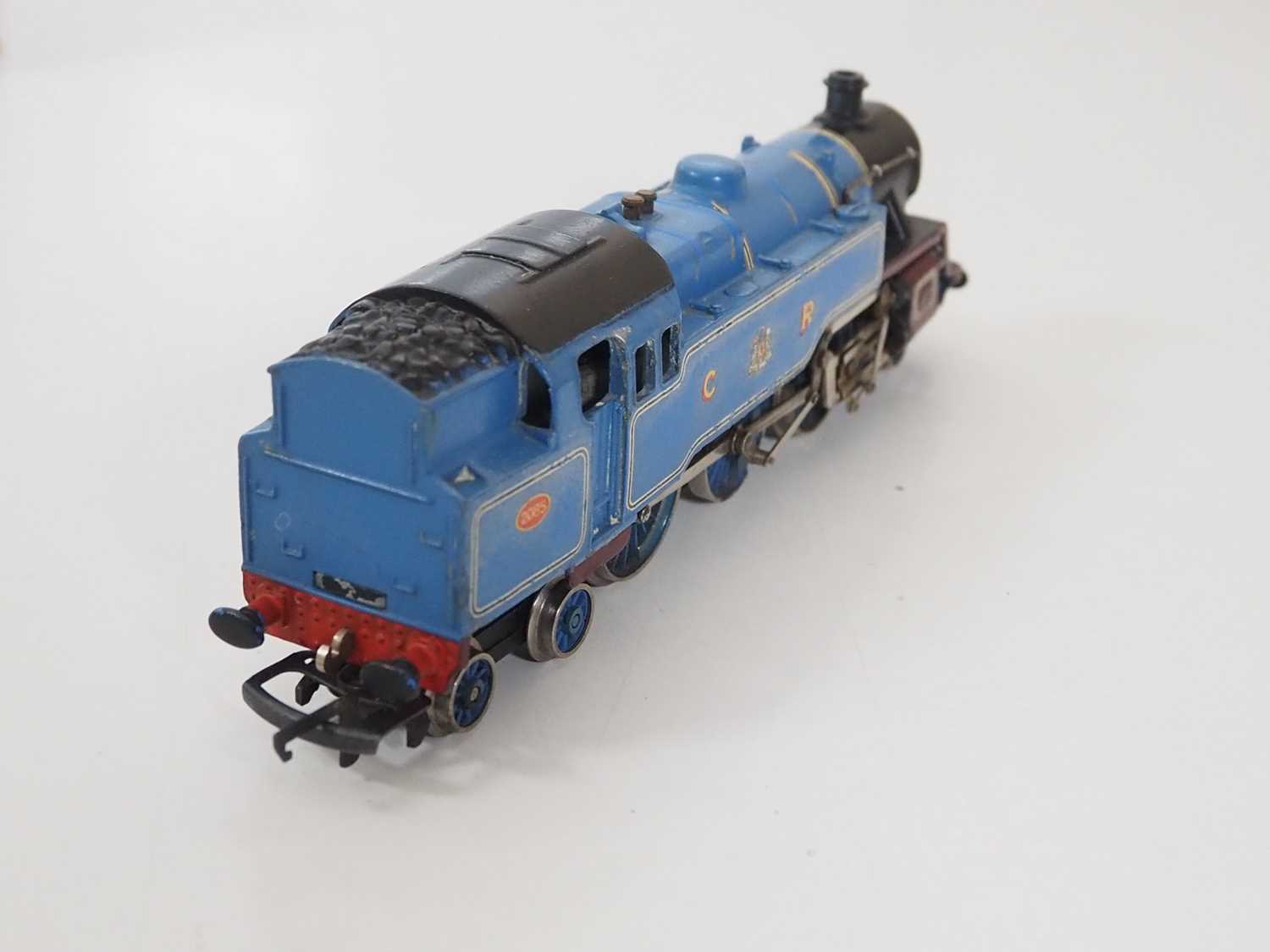 A WRENN OO gauge 2-6-4 steam tank locomotive in Caledonian blue livery together with a FARISH OO - Image 7 of 13