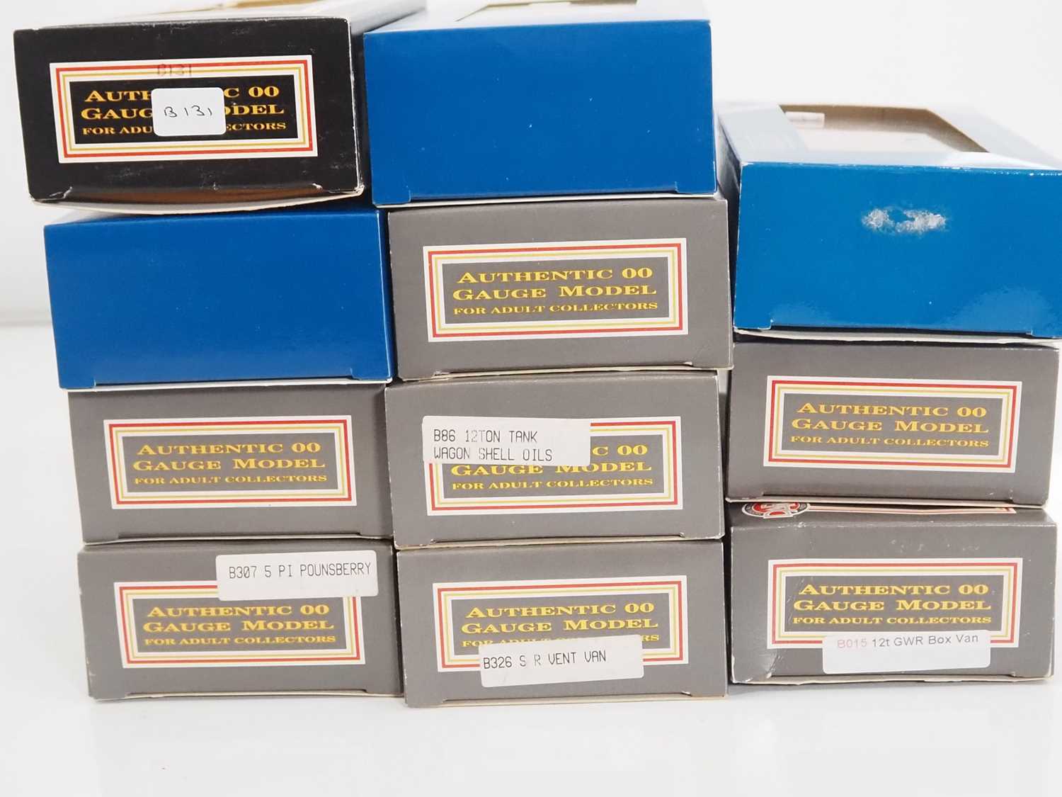 A large group of DAPOL boxed OO gauge wagons of various types - VG in G/VG boxes (42) - Bild 5 aus 5