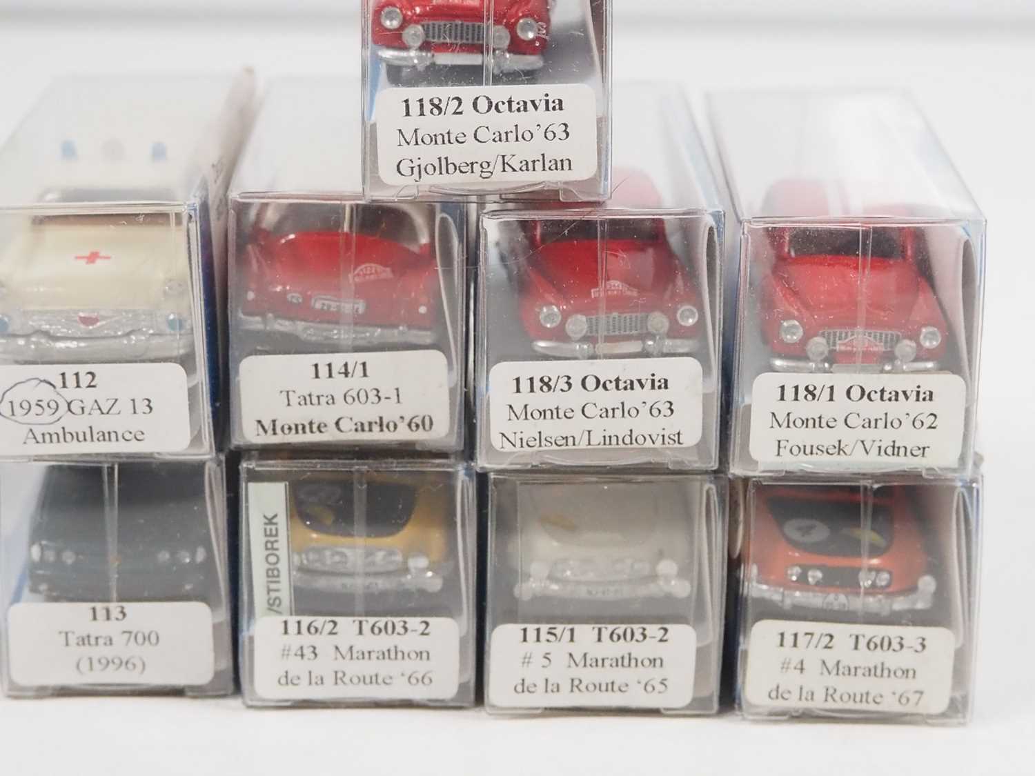 A group of white metal 1:87 scale cars - most with detailing etches by V&V MODEL who are a Czech - Bild 3 aus 5