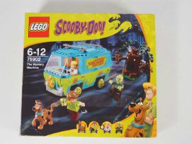 LEGO 75902 - Scooby-Doo! - The Mystery Machine - Complete in original box - items all built,