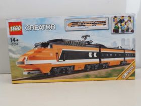 LEGO CREATOR 10233 - 'Horizon Express' - appears complete in original box - all items still sealed