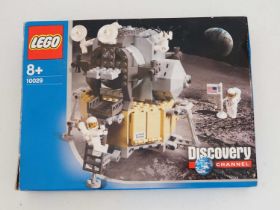 LEGO DISCOVERY CHANNEL 10029 - Luna Lander -In original box with instructions - contents unchecked -