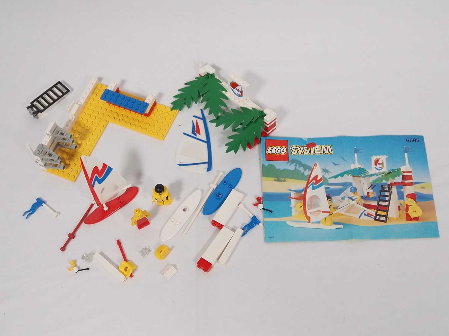 LEGO - CLASSIC TOWN - A group of four sets comprising #6351 (complete with instructions), #6534 x - Image 4 of 4