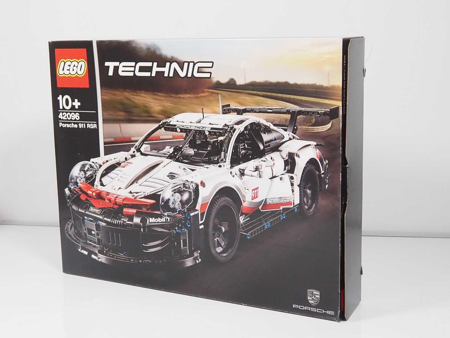 LEGO - TECHNIC #42096 Porsche 911 RSR - Appears complete, with instructions and small container of - Bild 6 aus 8