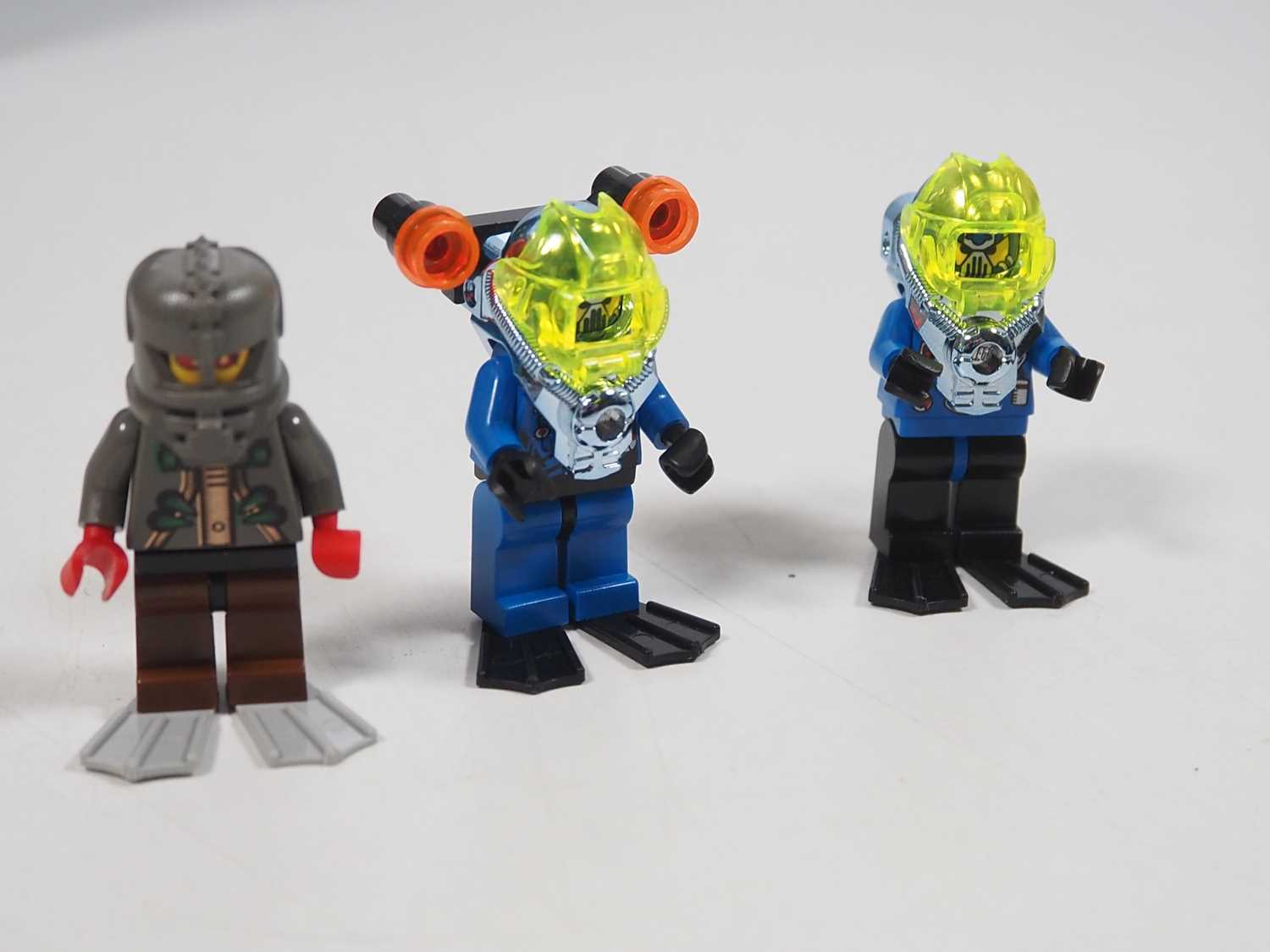 LEGO - AQUAZONE - A pair of Hydronauts sets comprising #6110 Solo Sub and #6180 Hydro Search Sub - - Image 3 of 5