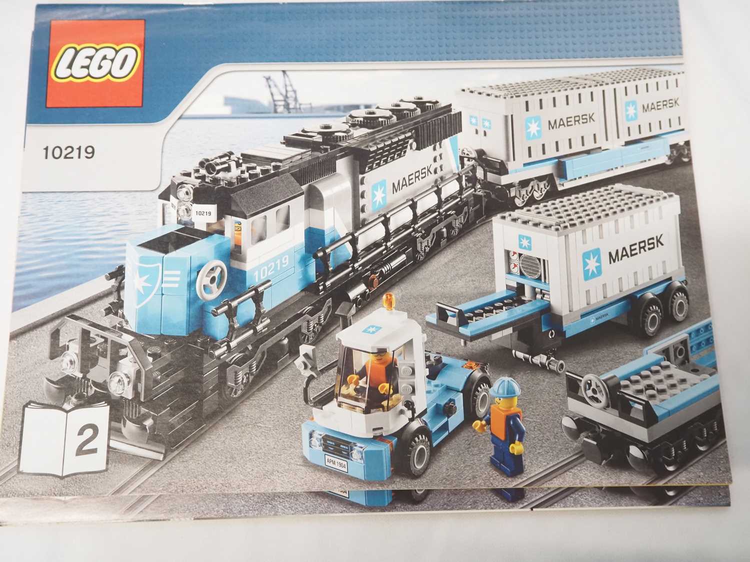 LEGO - TRAIN #10219 RC Train - Maersk Container Train - appears complete, no instructions, boxed - Image 2 of 7