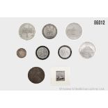 Konv. 9 Münzen, überwiegend Silbermünzen, versch. Legierungen, u. a. Silberbriefmarke ...
