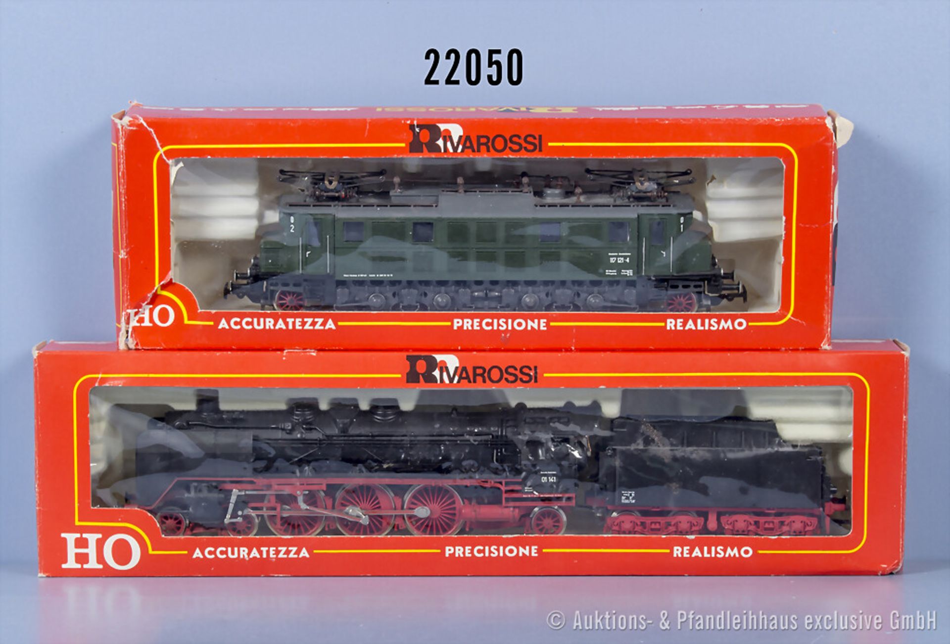 2 Rivarossi H0 Loks, dabei 1349 Schlepptenderlok der DB, BN 01 141 und 1668 E-Lok der ...